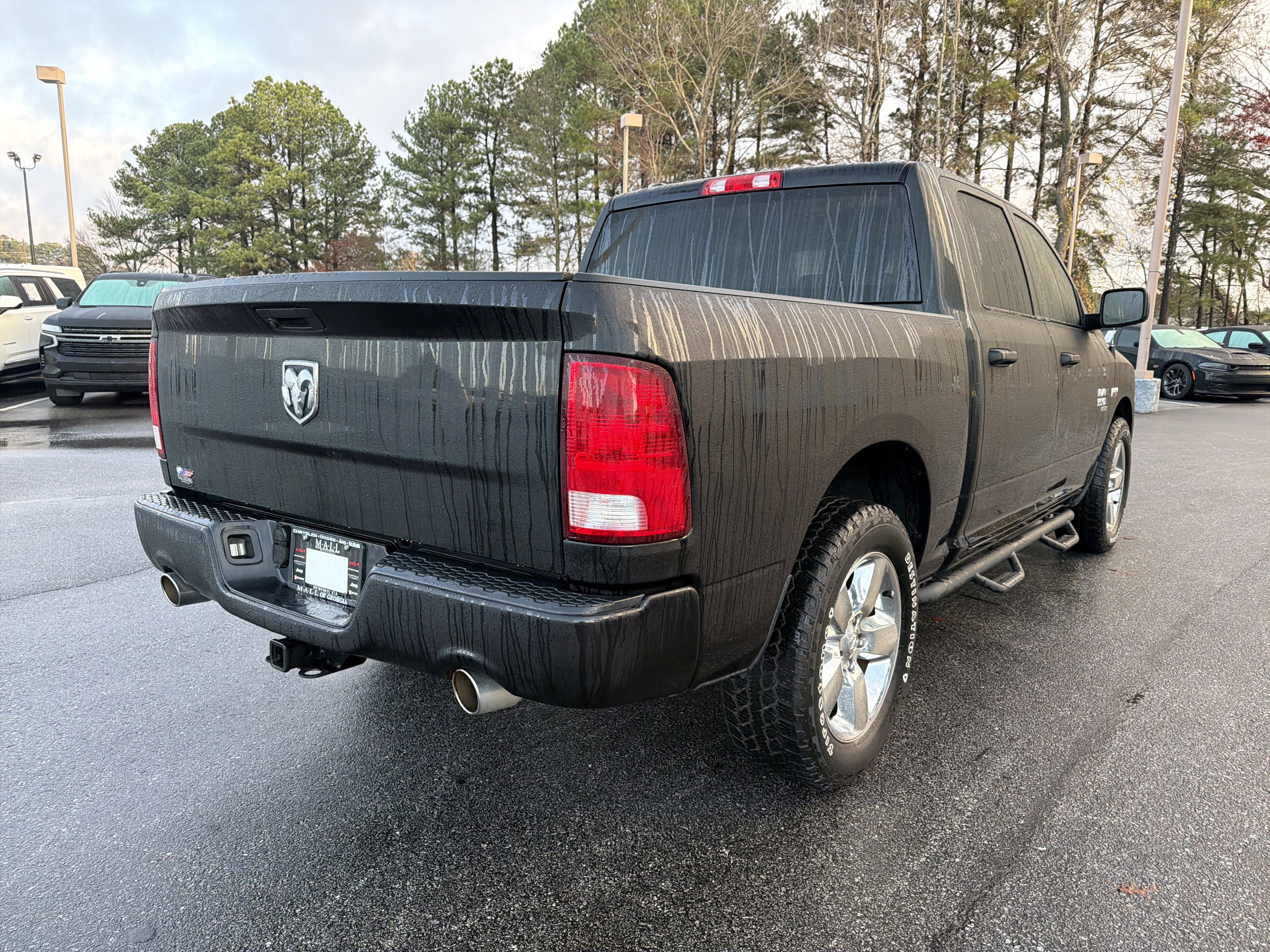 Used 2019 RAM 1500 Express w/ Express Value Package image 6