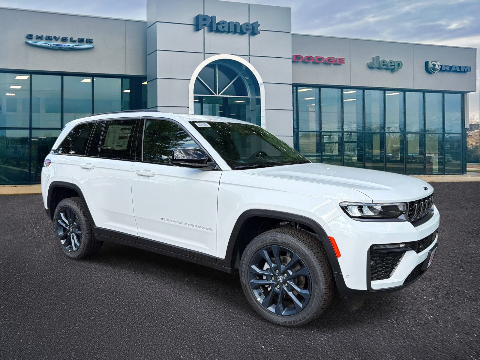 New 2026 Jeep Grand Cherokee 4WD