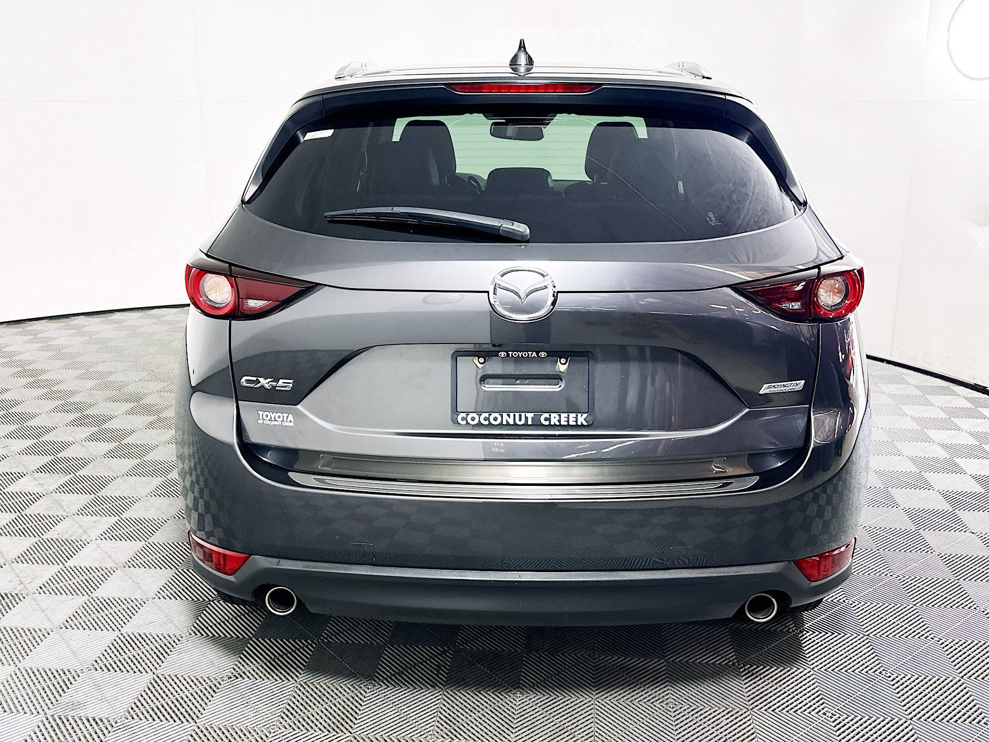 Used 2019 MAZDA CX-5 Touring FWD image 4