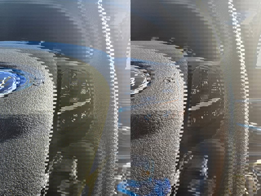 Used 2024 Ford Transit 350 XLT image 18