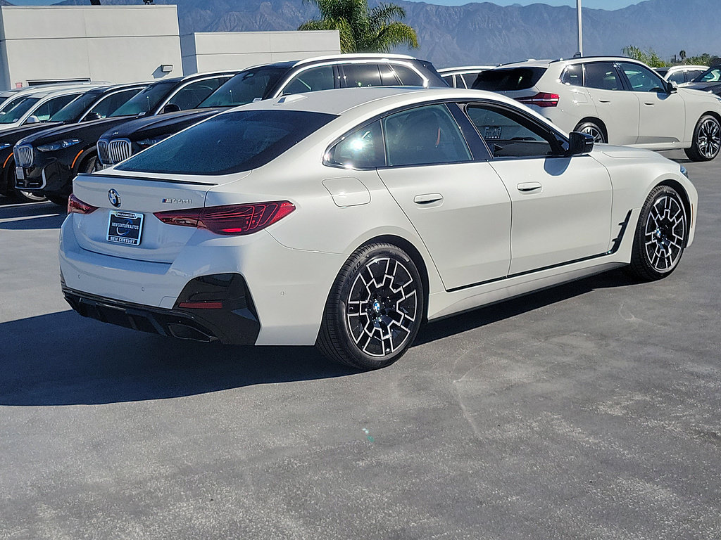 New 2027 BMW M440i w/ Parking Assistance Package RWD image 3