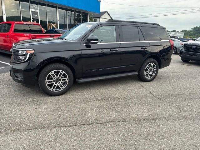 Used 2025 Ford Expedition Active AWD/4WD image 14
