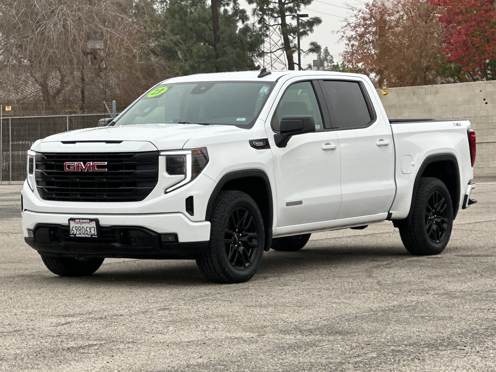 Used 2023 GMC Sierra 1500 Elevation w/ X31 Off-Road Package image 8