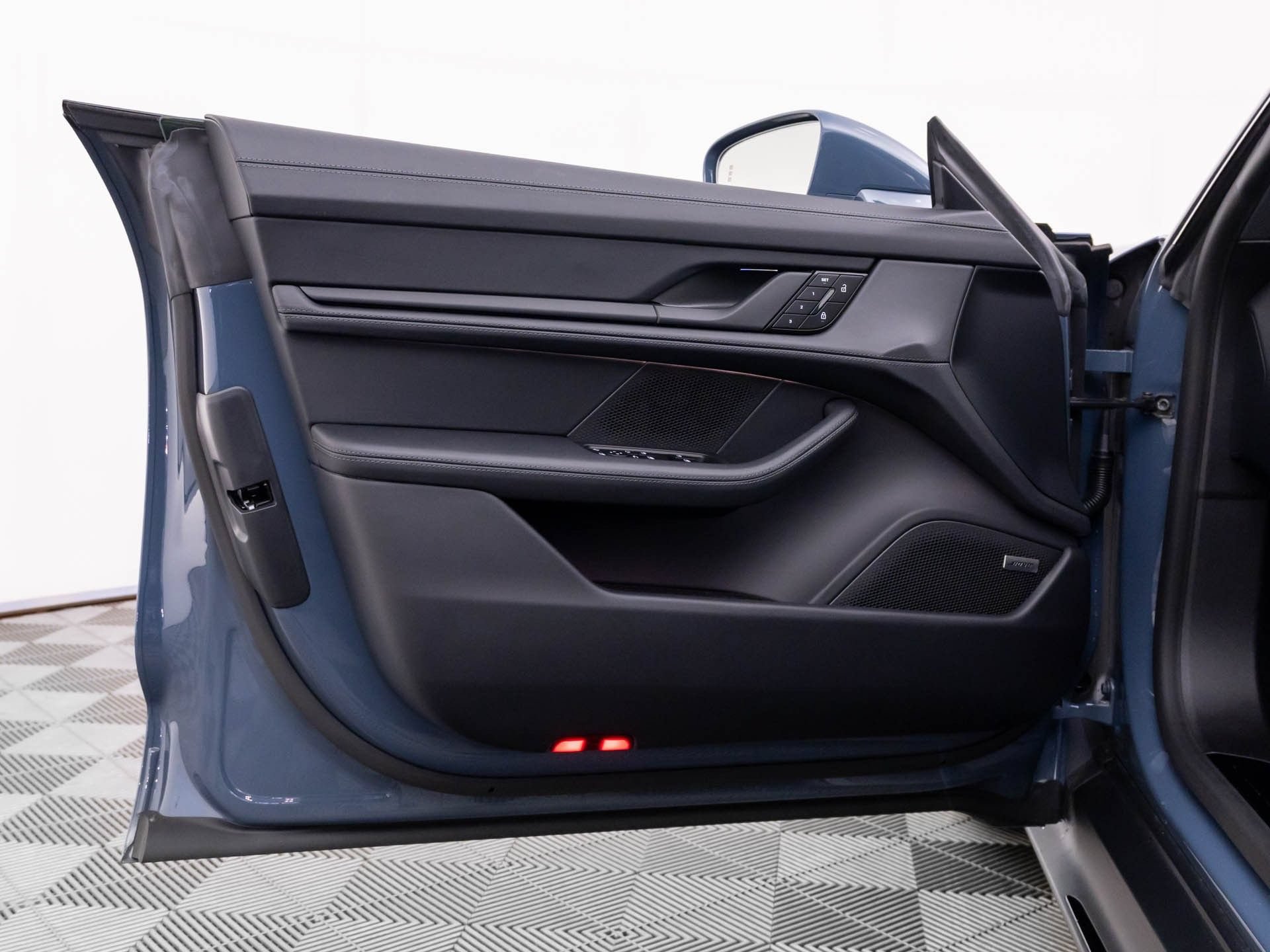 New 2026 Porsche Taycan AWD/4WD image 14