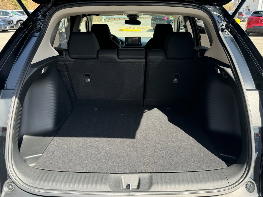 Used 2024 Honda HR-V LX image 17