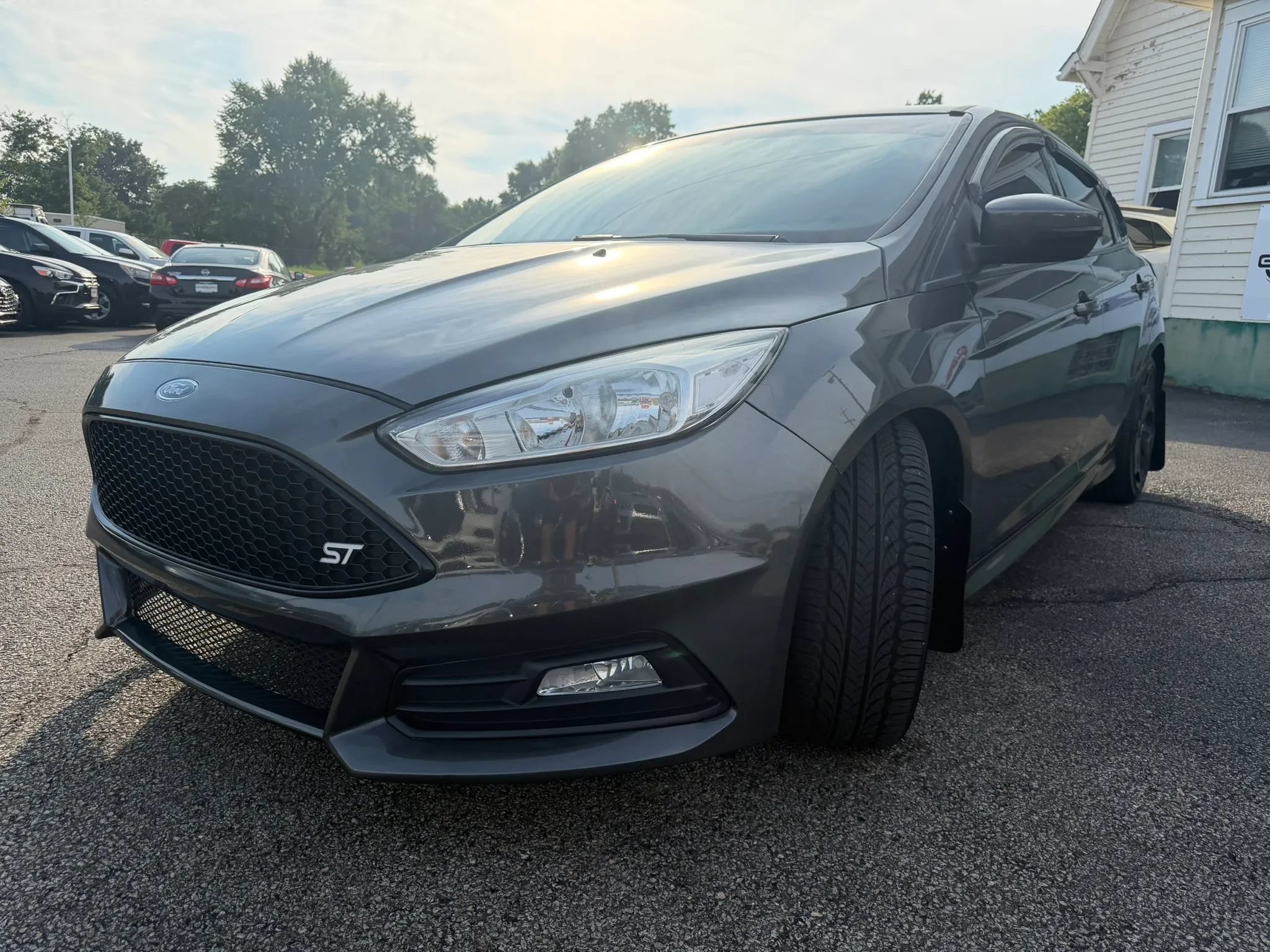 Used 2018 Ford Focus ST FWD image 9