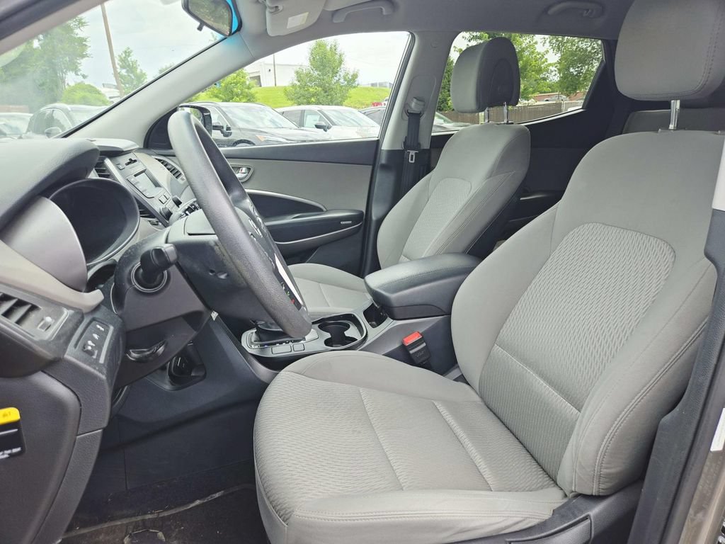 Used 2015 Hyundai Santa Fe Sport FWD image 9