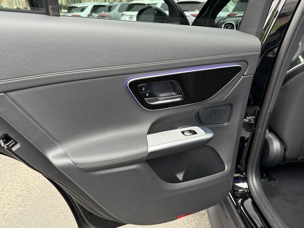 New 2026 Mercedes-Benz GLC 300 image 24