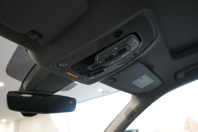 Used 2024 Audi Q5 e Premium Plus image 40