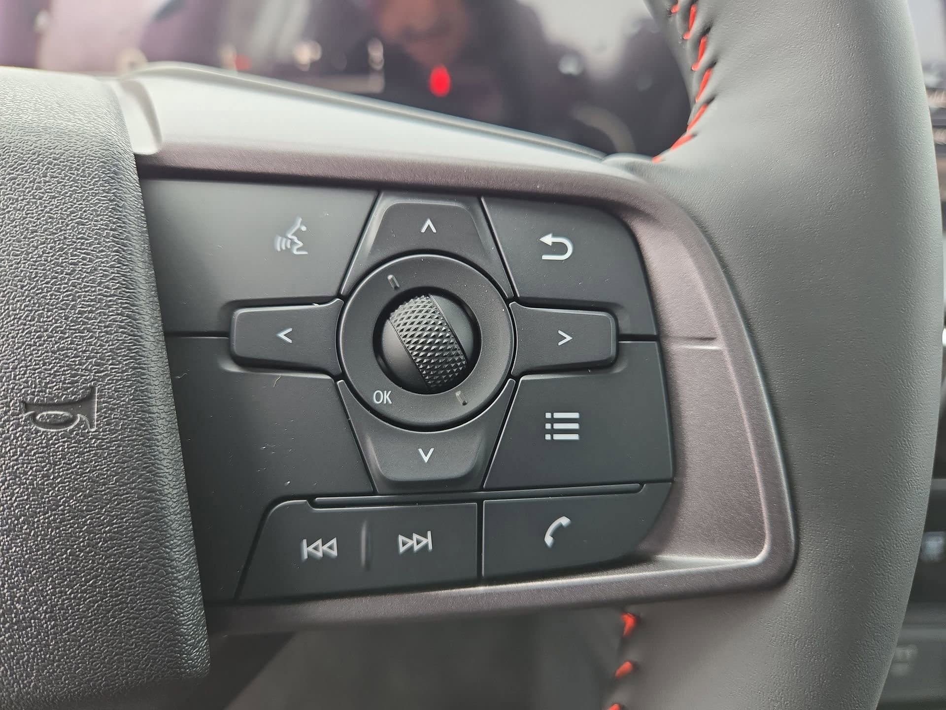 New 2026 Nissan Sentra SR w/ SR Premium Package FWD image 20