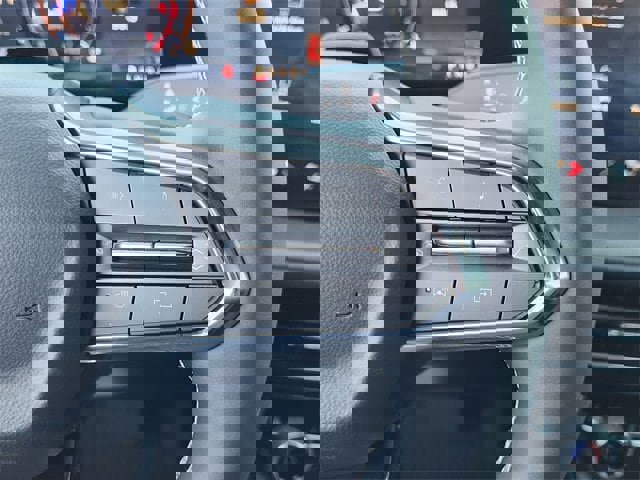 New 2026 Chevrolet Traverse LT w/ Enhanced Driving Package image 31