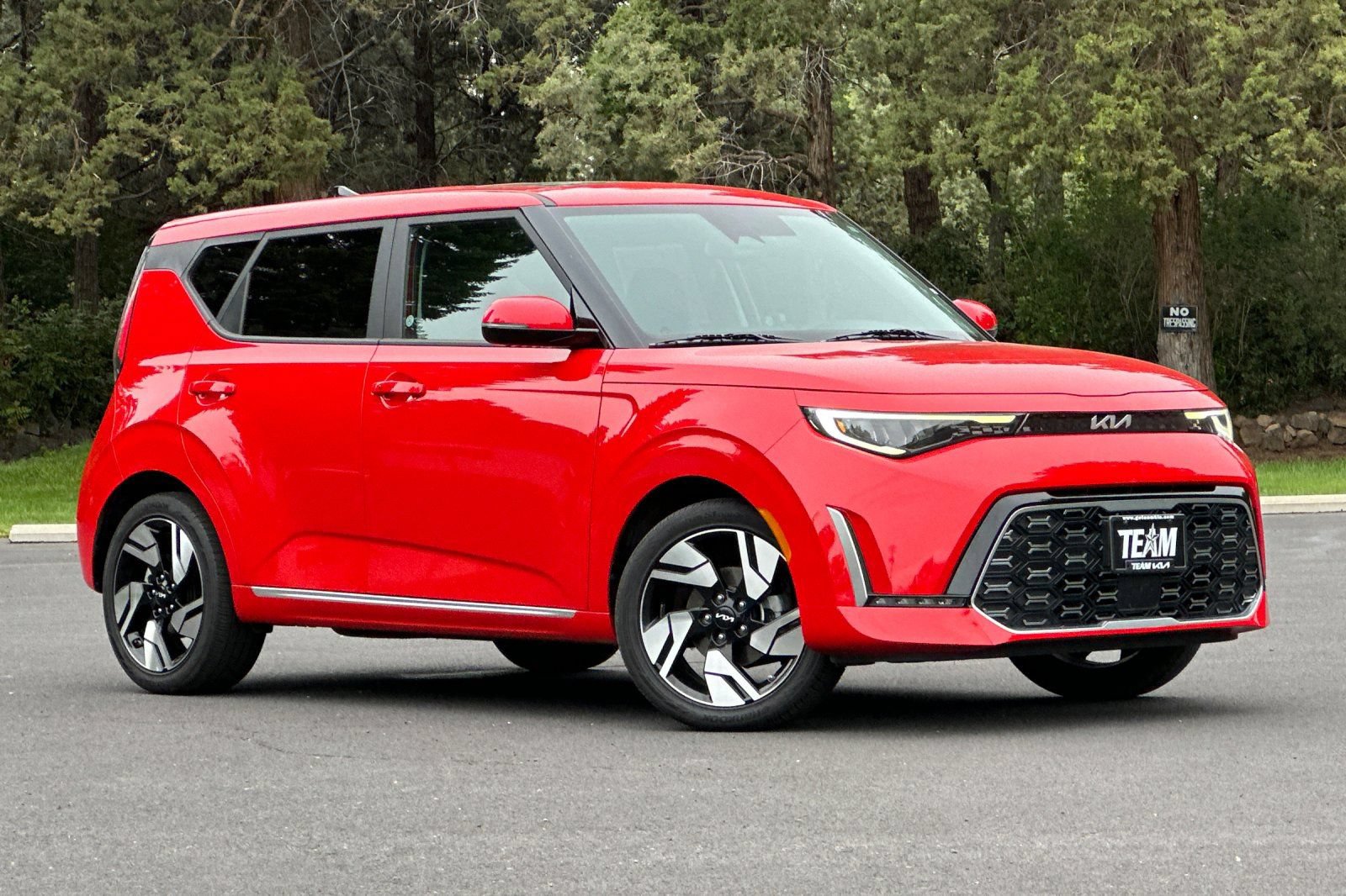 Certified 2023 Kia Soul GT-Line w/ GT-Line Technology Package FWD image 2