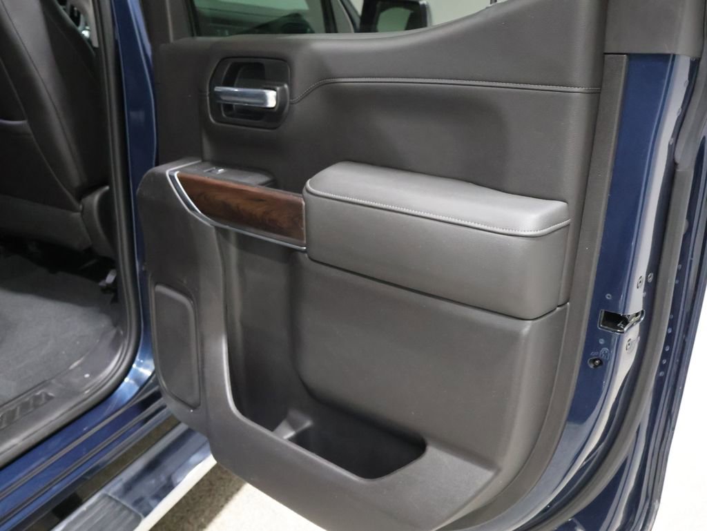 Used 2020 GMC Sierra 1500 SLT w/ SLT Premium Plus Package image 23