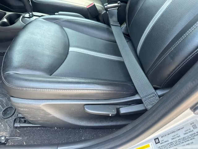 Used 2022 Chevrolet Spark ACTIV FWD image 2