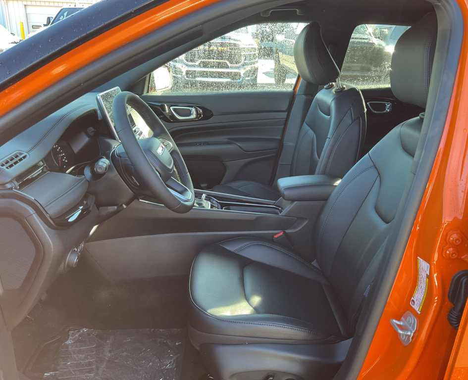 New 2026 Jeep Compass Limited image 8