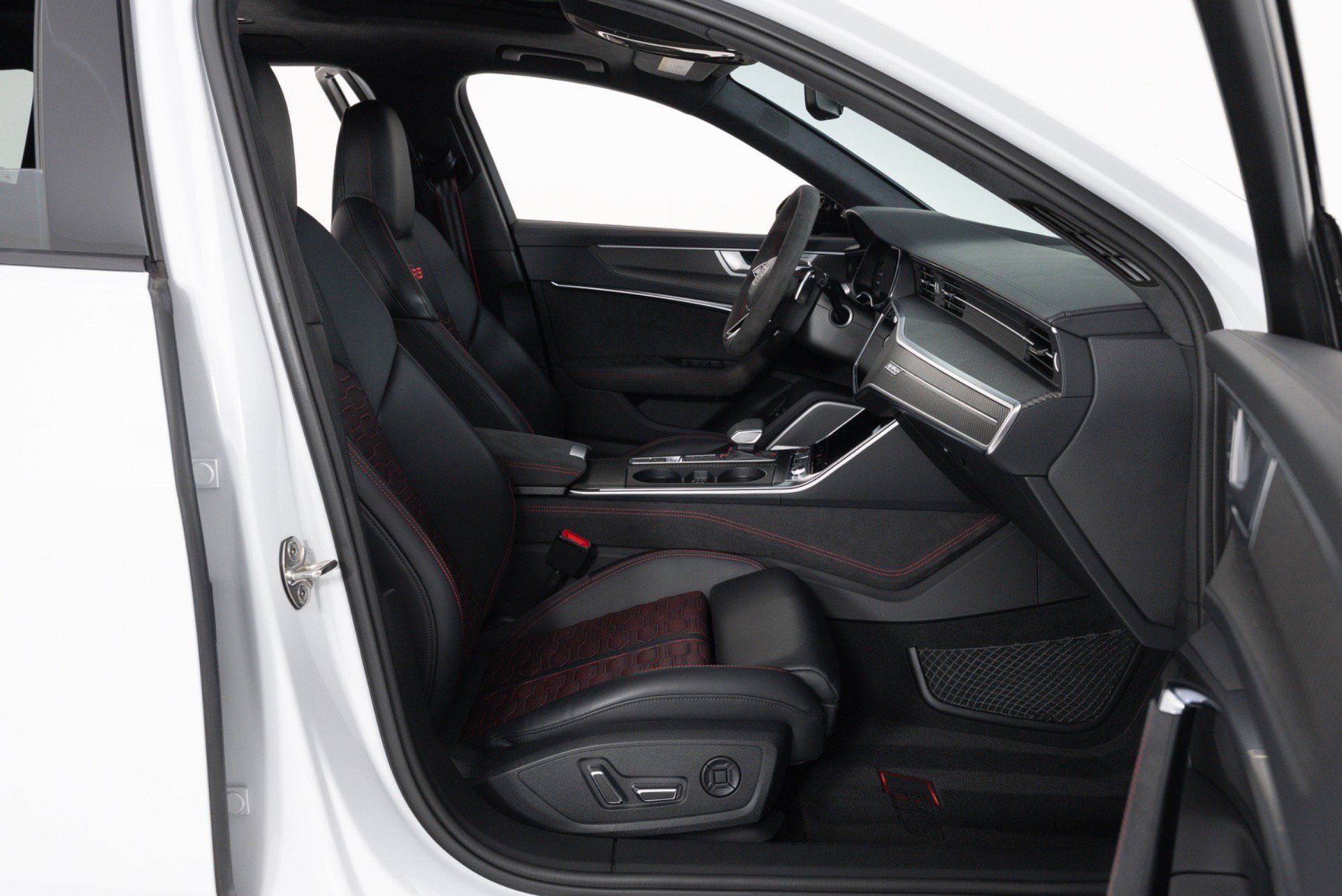 Used 2024 Audi RS 6 performance AWD/4WD image 36