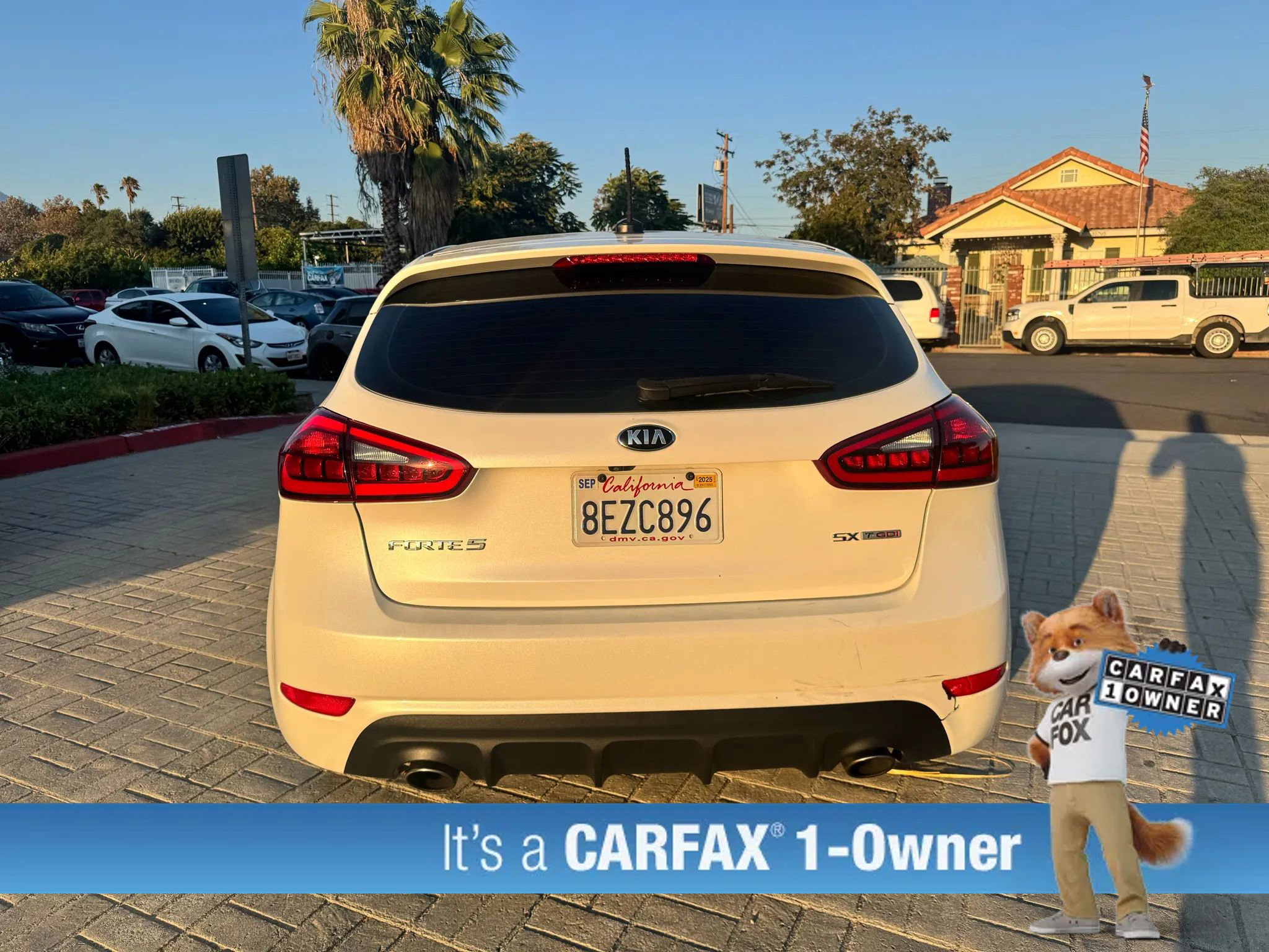 Used 2018 Kia Forte SX image 4