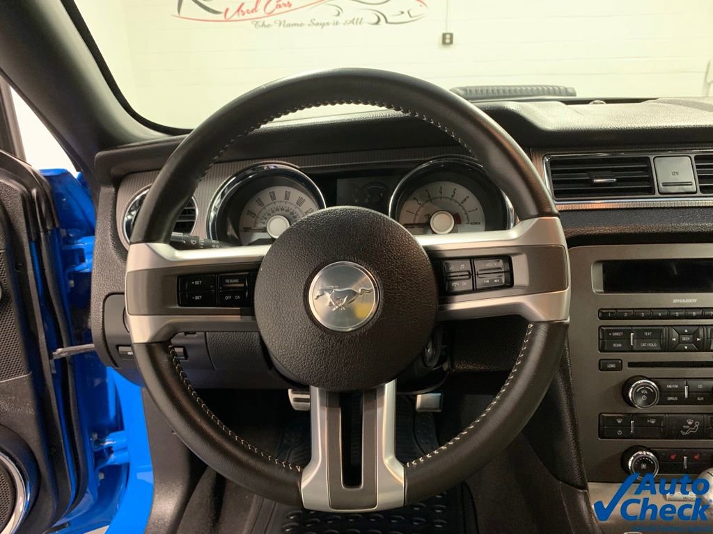 Used 2010 Ford Mustang GT image 38