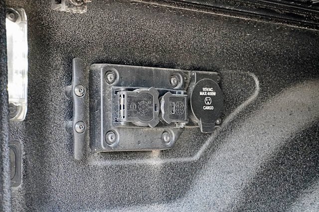 Used 2025 RAM 3500 Longhorn AWD/4WD image 16