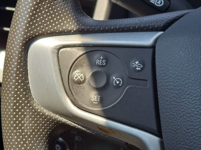 Used 2024 GMC Terrain SLE w/ Driver Convenience Package FWD image 35