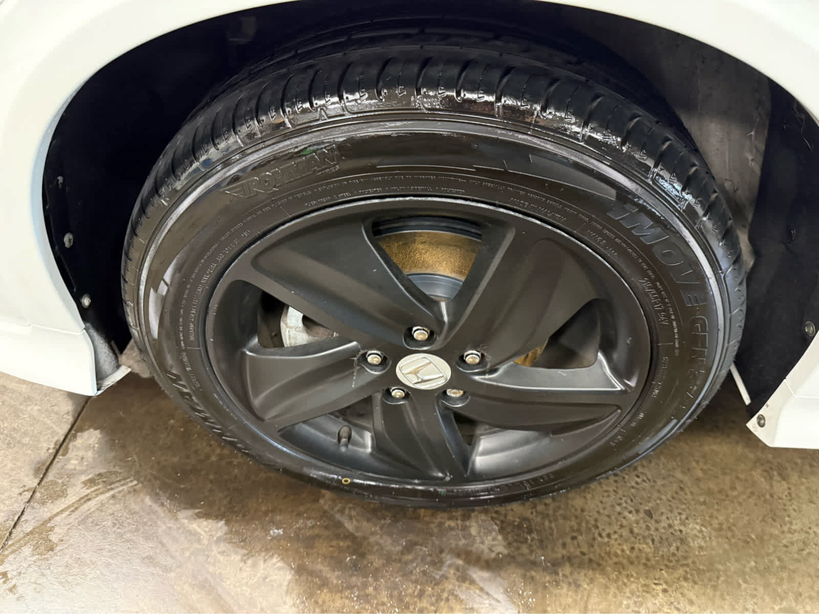 Used 2020 Honda HR-V Touring image 34