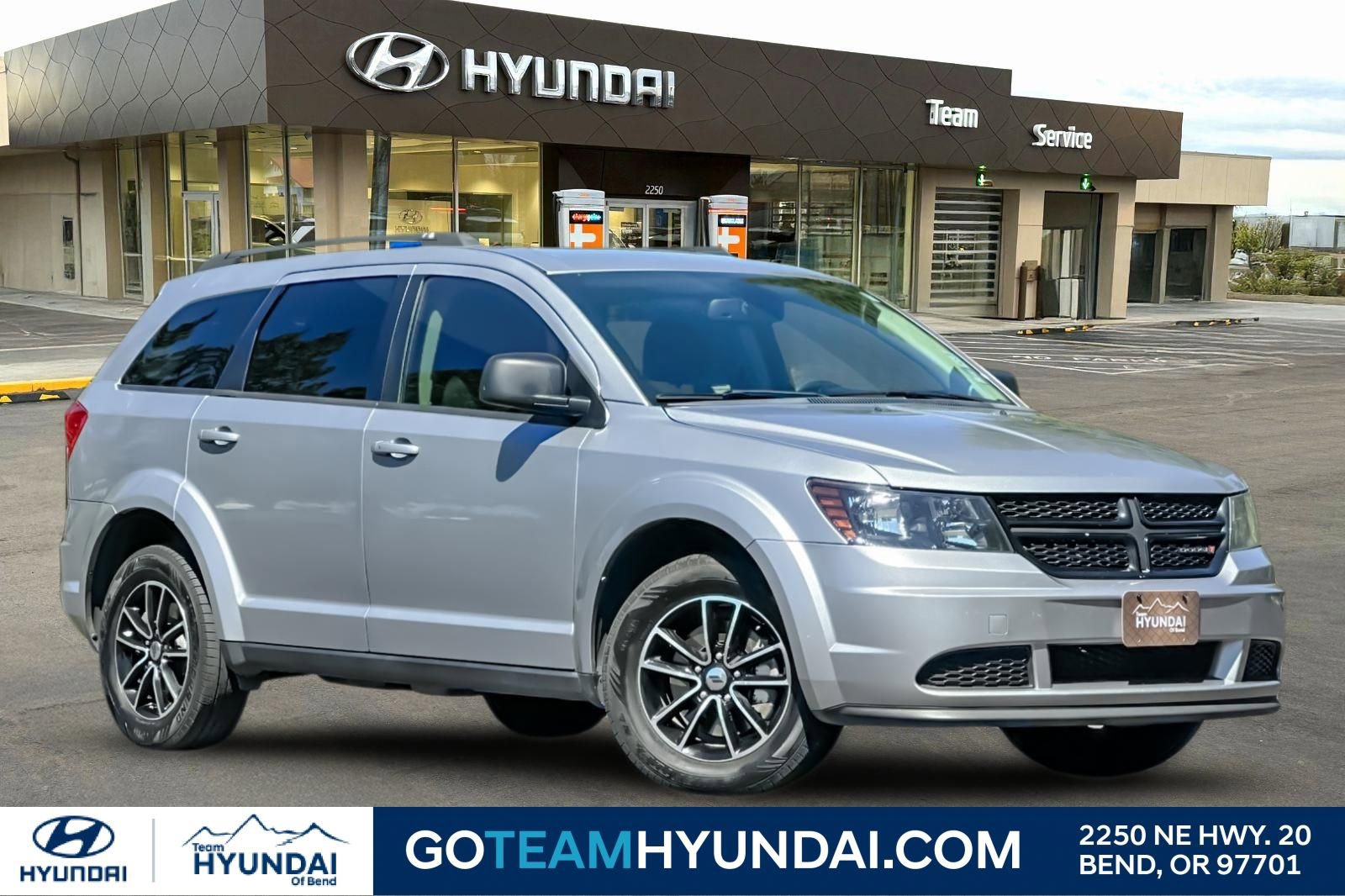 Used 2018 Dodge Journey SE w/ Popular Equipment Group AWD/4WD image 1
