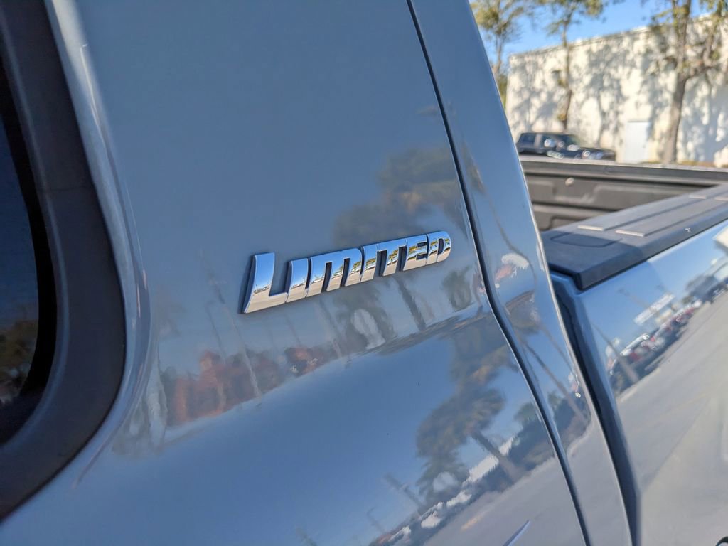 Used 2018 Toyota Tundra Limited image 13