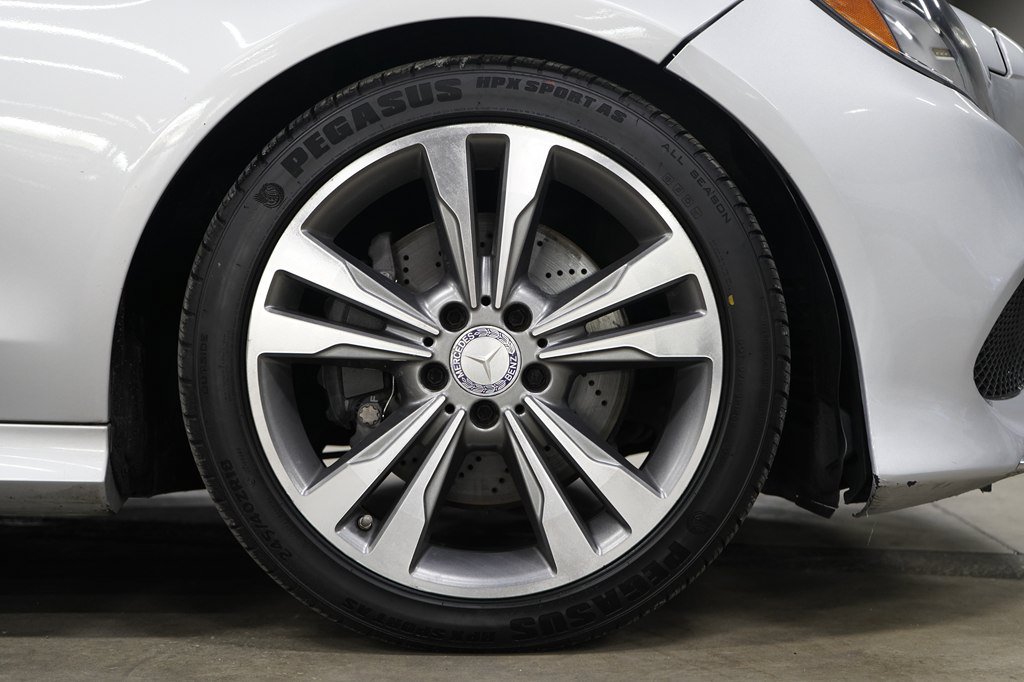 Used 2014 Mercedes-Benz E 350 Sedan w/ Premium 1 Package image 40