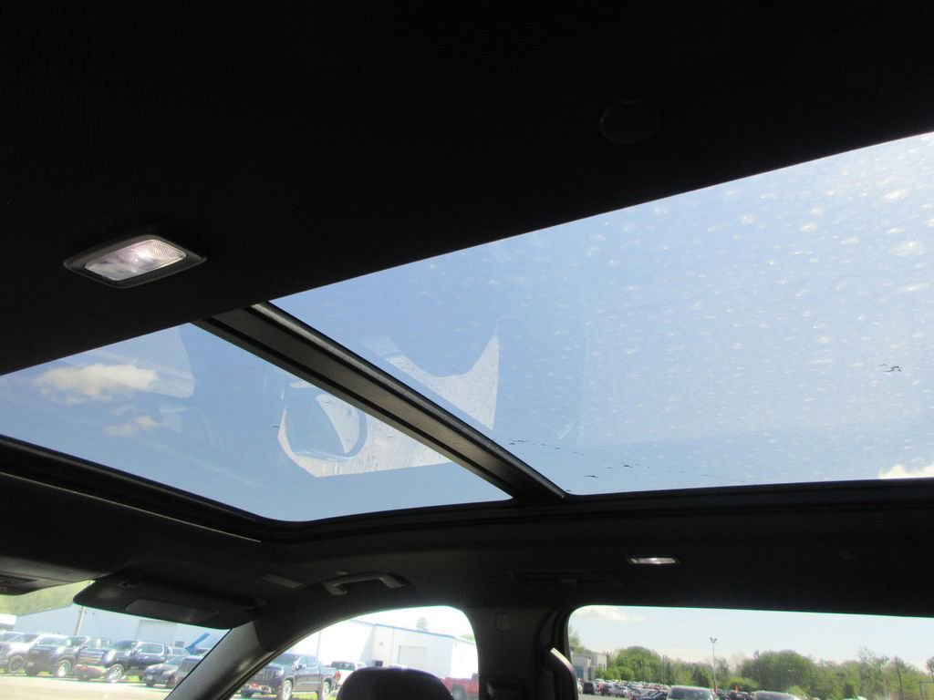 New 2026 GMC Acadia AT4 w/ Super Cruise Package AWD/4WD image 16