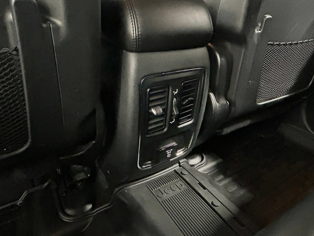 Used 2019 Jeep Grand Cherokee Altitude AWD/4WD image 50