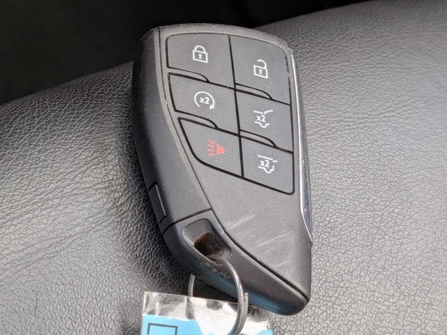 Used 2025 Chevrolet Suburban LT AWD/4WD image 35