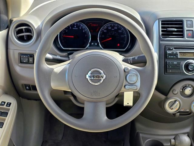 Used 2012 Nissan Versa SV image 12