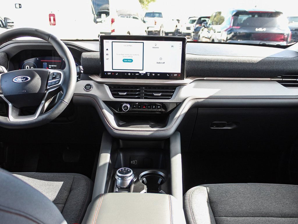 New 2026 Ford Explorer Active RWD image 12