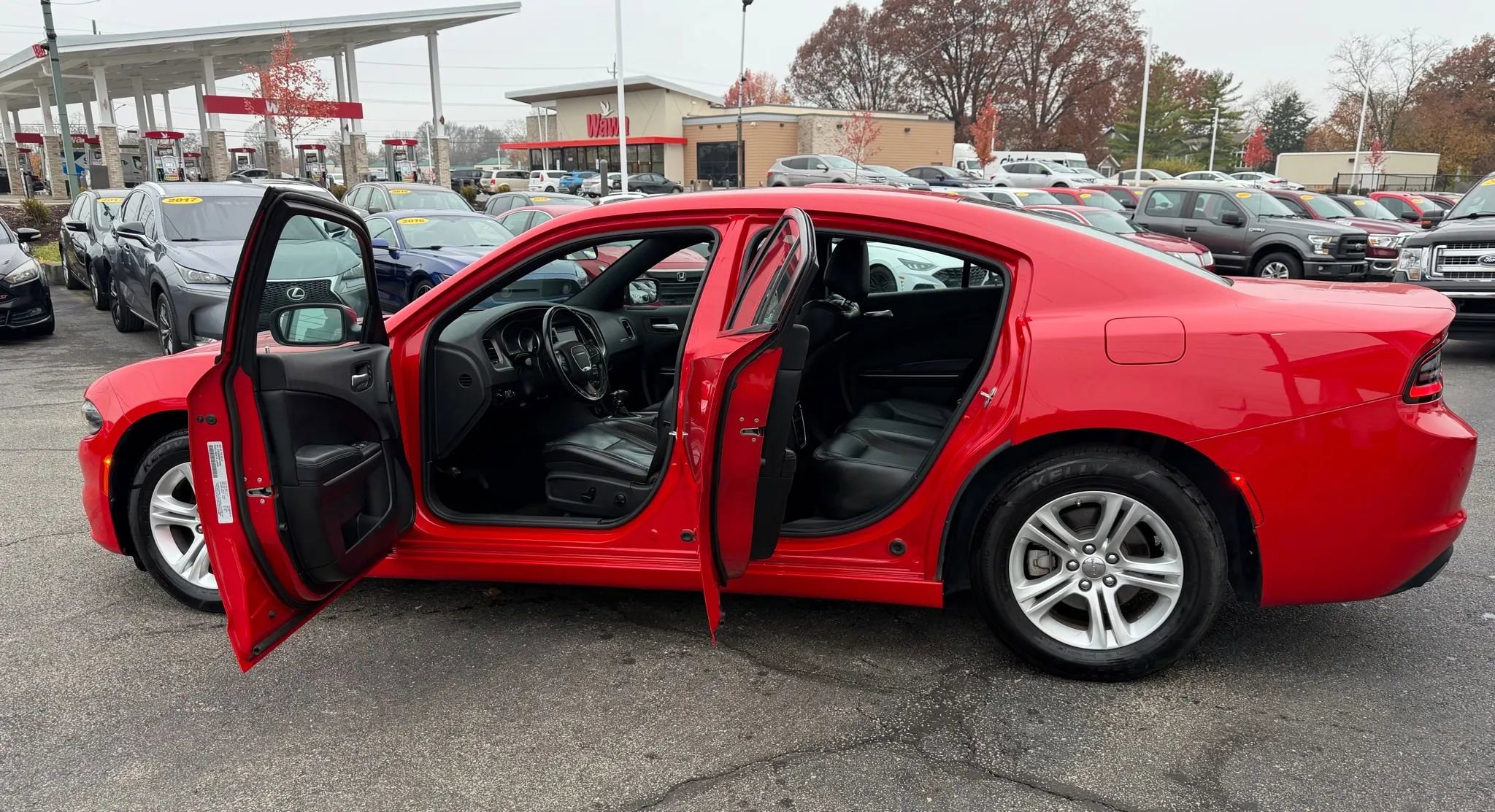 Used 2022 Dodge Charger SXT w/ Leather Interior Group image 17