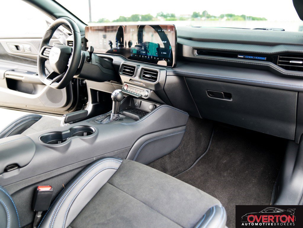 Used 2024 Ford Mustang Dark Horse image 23