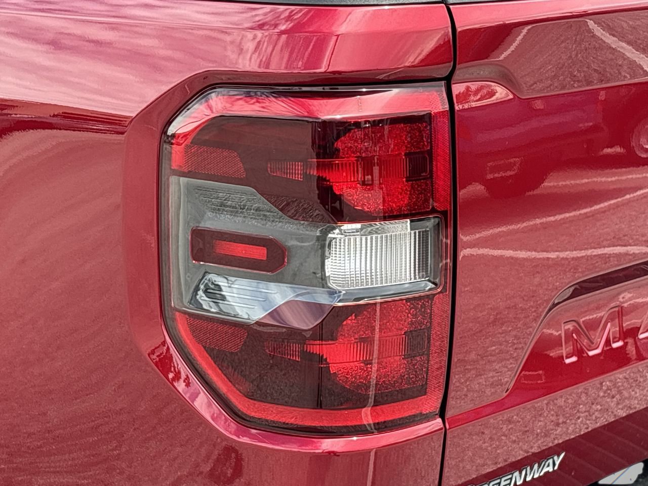 New 2025 Ford Maverick XLT w/ XLT Luxury Package image 34