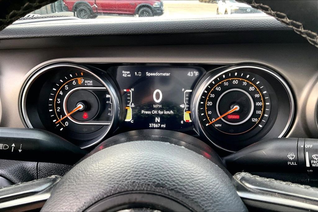 Used 2021 Jeep Wrangler Unlimited Sport w/ Technology Group AWD/4WD image 12