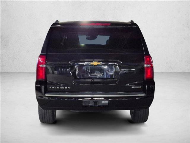 Used 2018 Chevrolet Suburban Premier RWD image 6