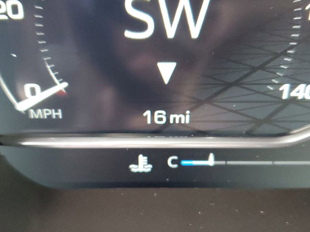 New 2025 GMC Sierra 3500 Denali w/ Denali Reserve Package image 13