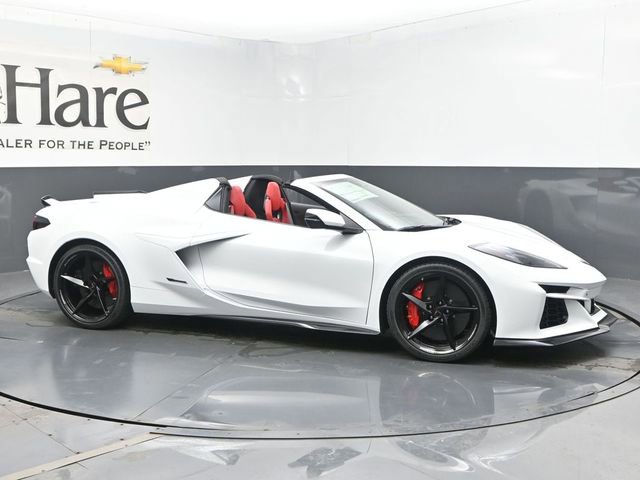 New 2026 Chevrolet Corvette E-Ray w/ Stealth Interior Trim Package image 28