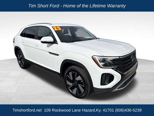 Used 2025 Volkswagen Atlas Cross Sport SE AWD/4WD image 4
