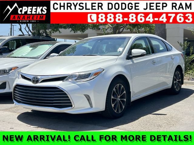 Used 2017 Toyota Avalon XLE w/ All Weather Liner Package FWD image 1