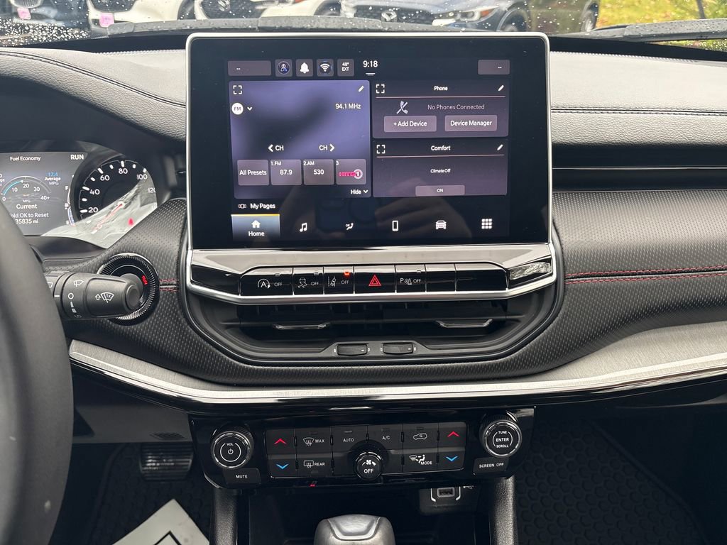 Used 2024 Jeep Compass Trailhawk image 18