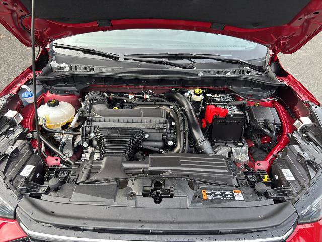 Certified 2025 Ford Escape ST-Line Elite w/ Class II Trailer Tow Package image 29