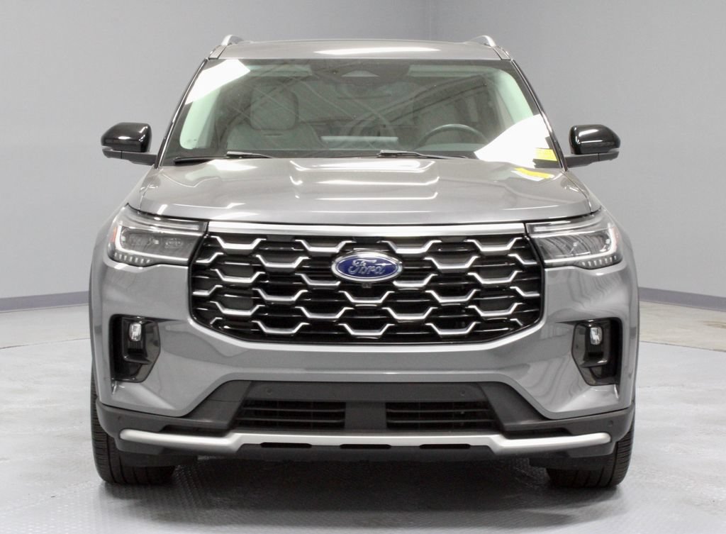 Certified 2025 Ford Explorer Platinum w/ Ultimate Package AWD/4WD image 6