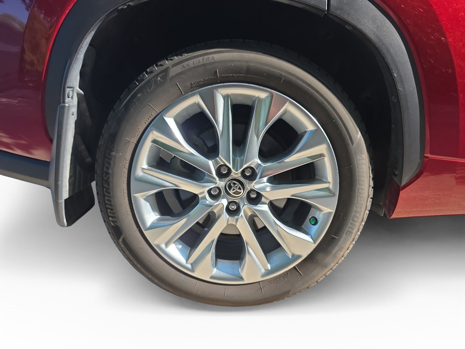 Used 2020 Toyota Highlander Limited w/ Protection Package #3 AWD/4WD image 16