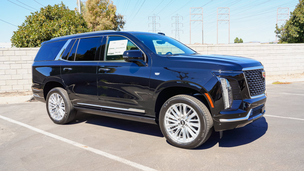 New 2027 Cadillac Escalade Luxury AWD/4WD image 6