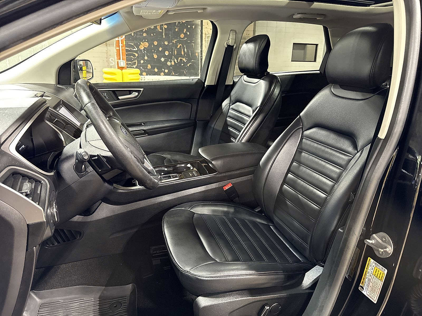 Used 2019 Ford Edge SEL w/ Equipment Group 201A AWD/4WD image 15