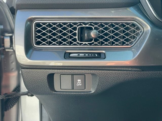 Used 2025 Acura Integra FWD image 13