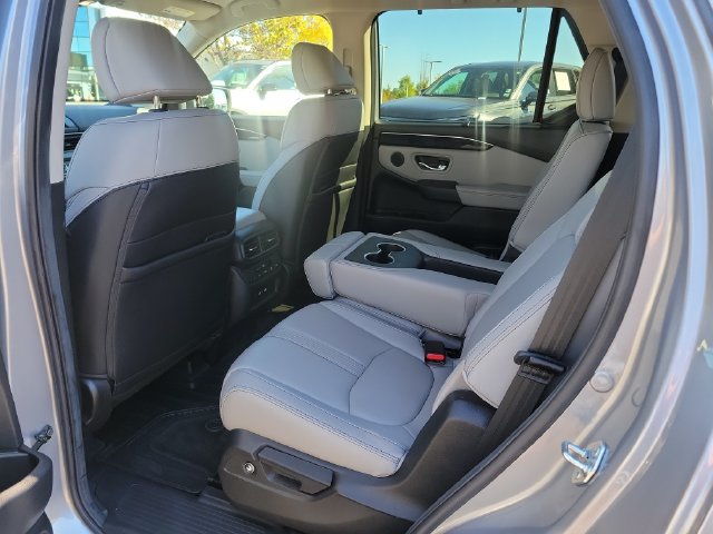Certified 2023 Honda Pilot Touring image 14
